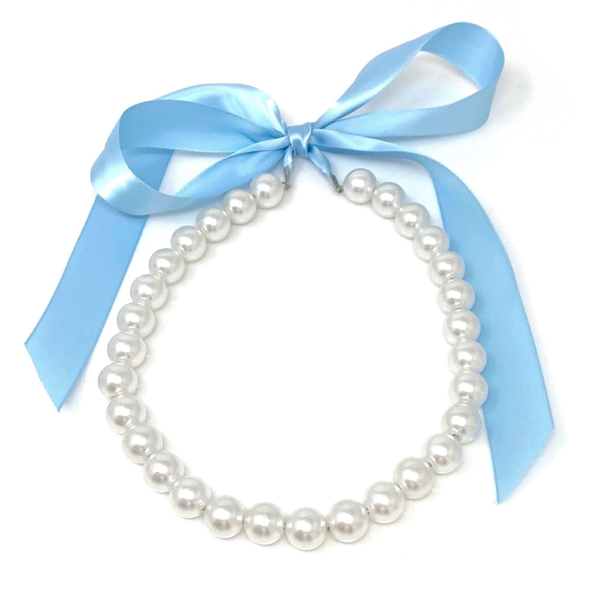 DOTTY light blue ribbon pearl necklace